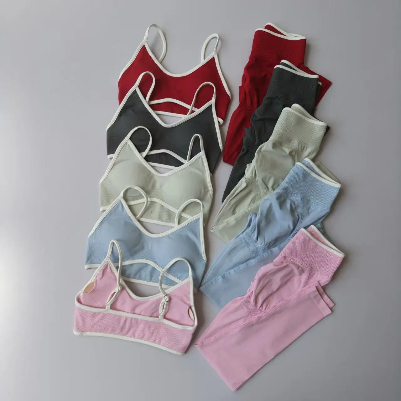 ספורט והנעלה מ-AliExpress — מ-AliExpress